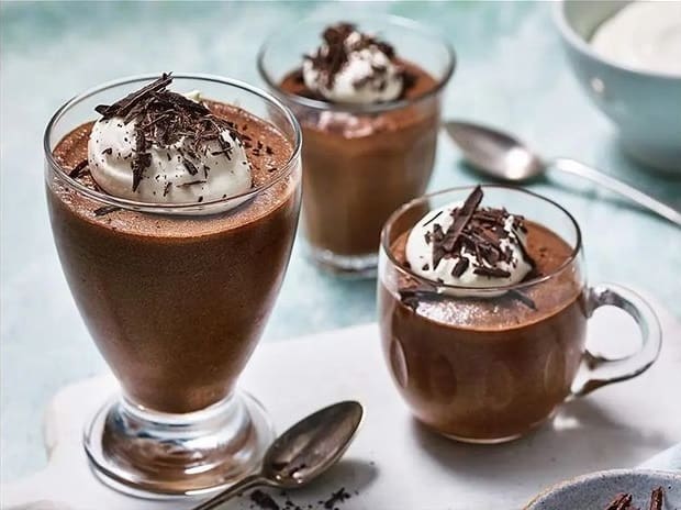 طرز تهیه پاناکوتا شکلات و قهوه با خامه
