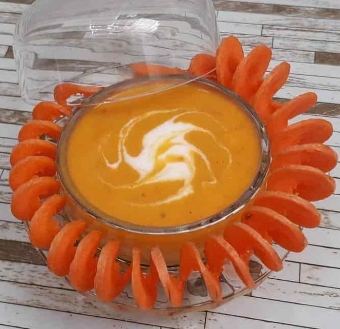 طرز تهیه سوپ هویج و زنجبیل برای درمان کرونا و سرماخوردگی